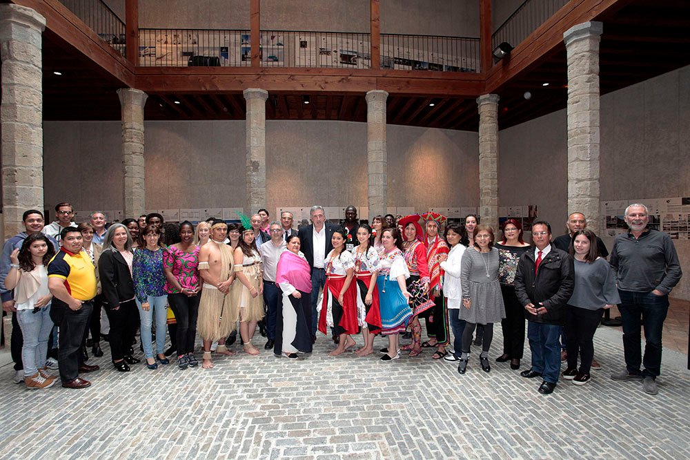 El Ayuntamiento recibe en el Palacio del Condestable al Foro de la Diversidad Cultural de Pamplona