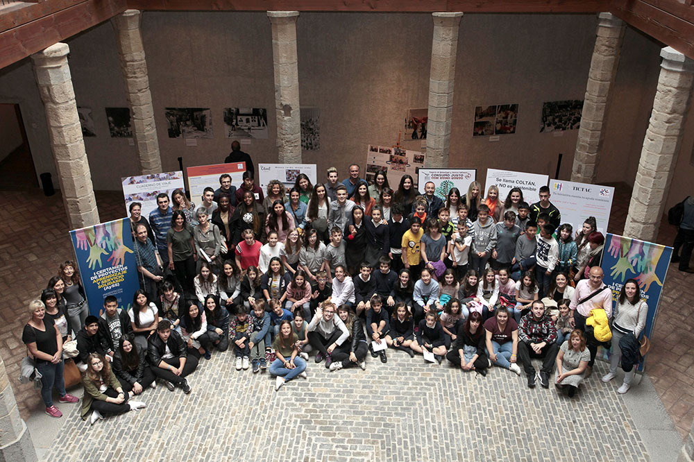 Siete centros educativos presentan sus proyectos de aprendizaje-servicio, con los que los escolares han aprendido haciendo servicios a la comunidad