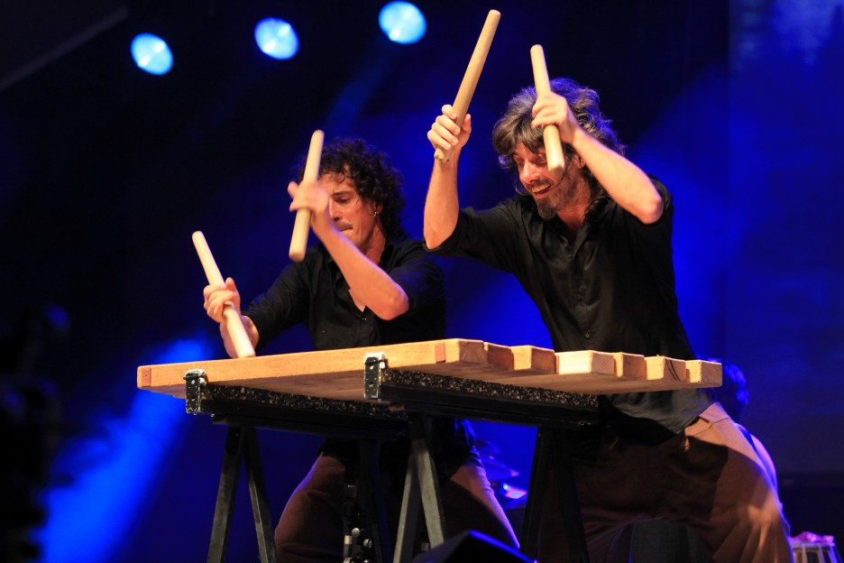 Comienza este jueves en la Ciudadela el Festival de las Murallas con el espectáculo de música, danza y artes circenses ‘Pikotailuke’ liderado por Oreka TX