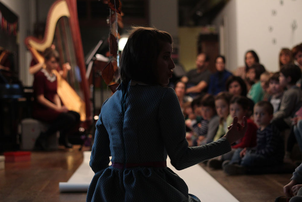 Un cuento-concierto sentará a los más pequeños en el escenario de Civivox Condestable este sábado para vivir la historia ‘Arrugas en la piel’
