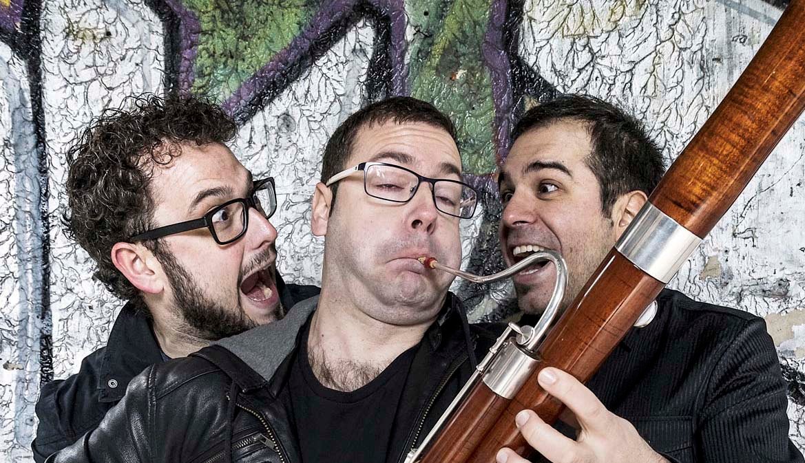 El trío Tamhá Ensemble ofrece este domingo un concierto de música de cámara en Condestable en el que el público podrá elegir las obras que se interpretan