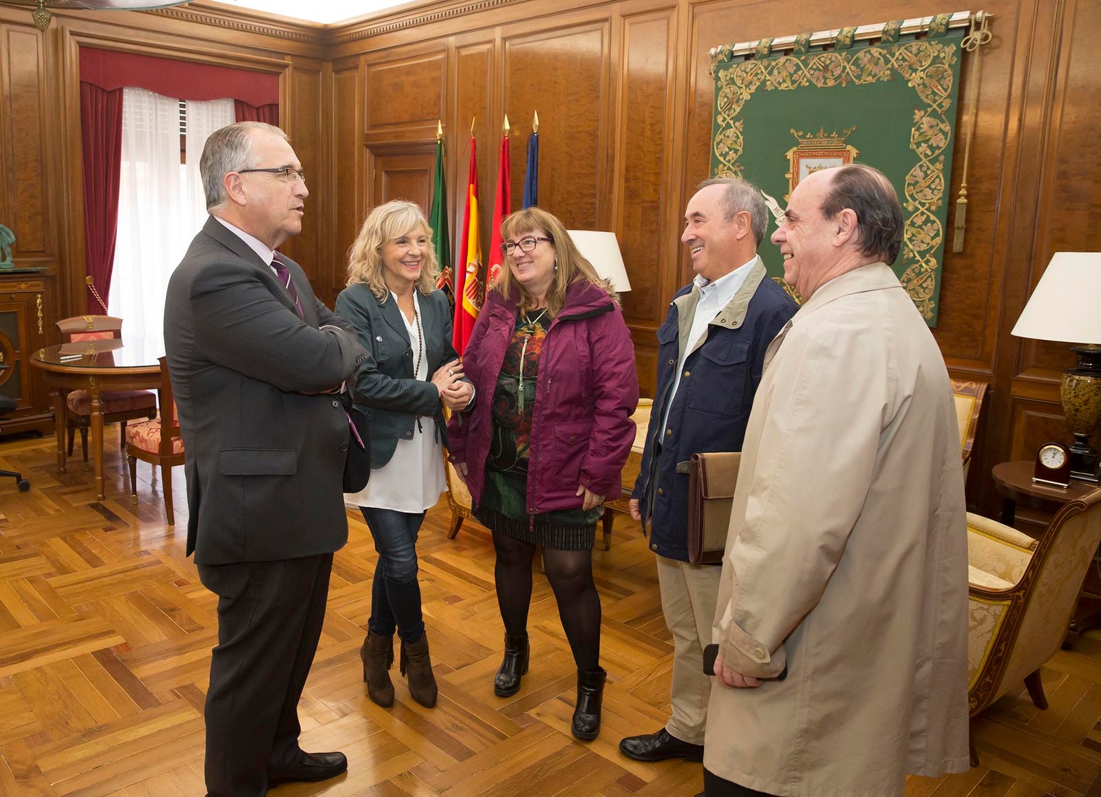 La Fundación Tutelar de Navarra participa en una reunión con el alcalde de Pamplona
