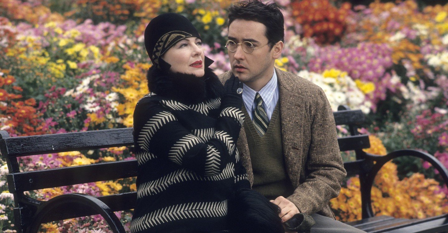 19.10.31_balas_sobre_broadway ‘Balas sobre Broadway’ abre el sábado el ciclo dedicado al Woody Allen de la década de los 90, que durante noviembre y diciembre analizará la obra del cineasta neoyorkino