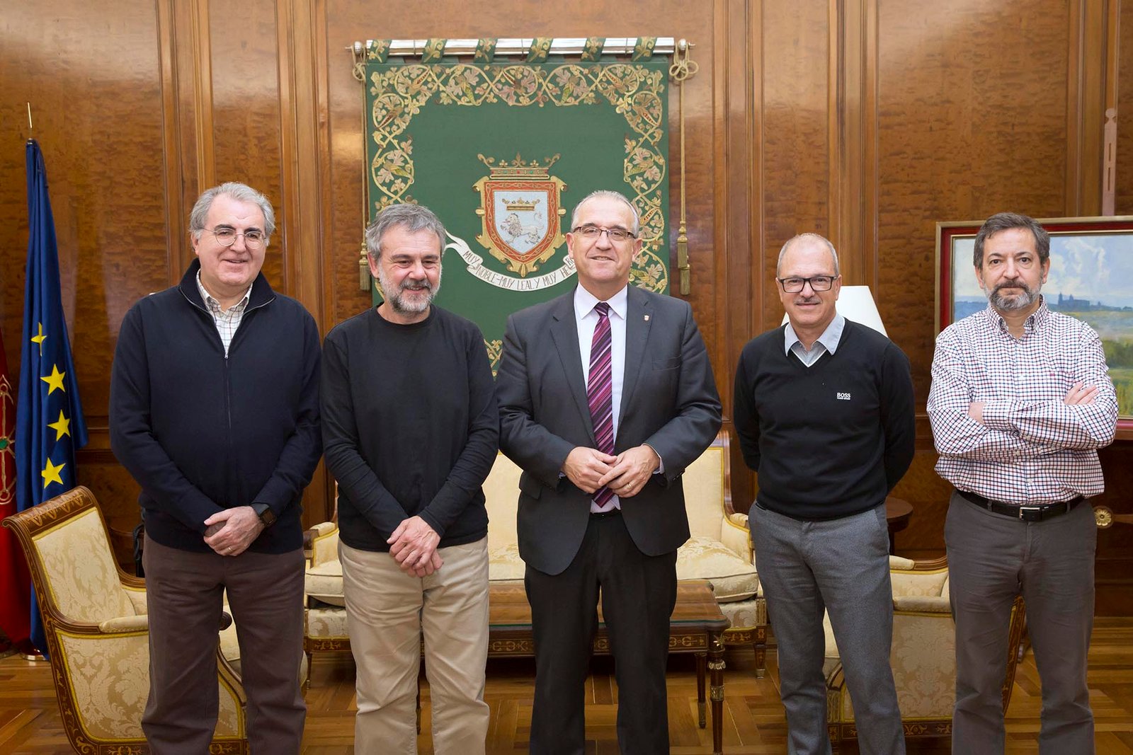 El alcalde se reúne con la Asociación de Municipios del Camino de Santiago para estudiar nuevas iniciativas sobre comunicación, señalética, el 1,5% cultural o el voluntariado
