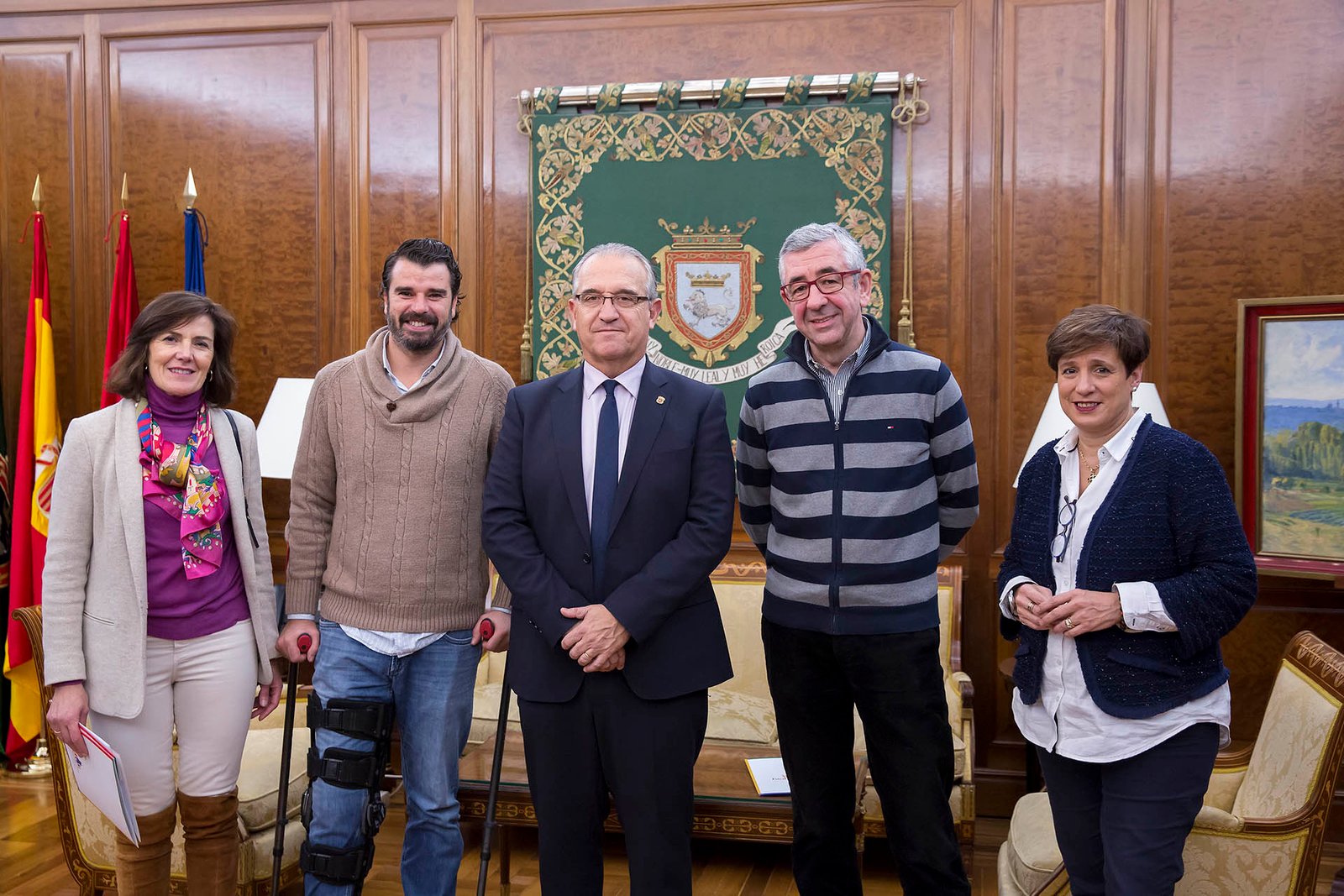El alcalde se reúne con la Asociación Navarra de Familias Numerosas