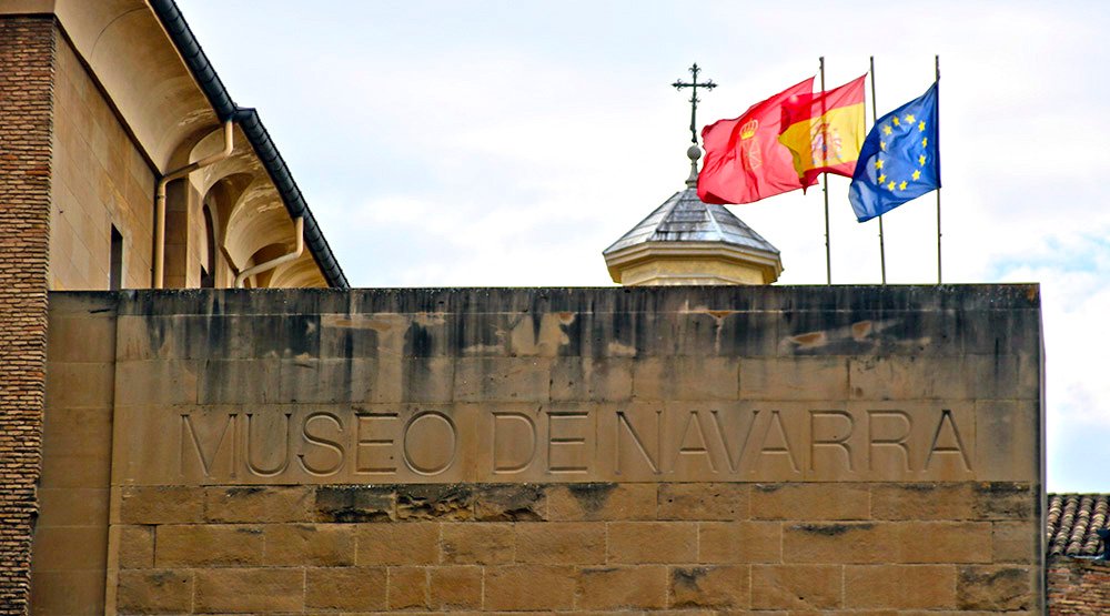 La Red Civivox propone una visita guiada al Museo de Navarra con su personal técnico a través del itinerario propuesto por el escritor Patxi Irurzun