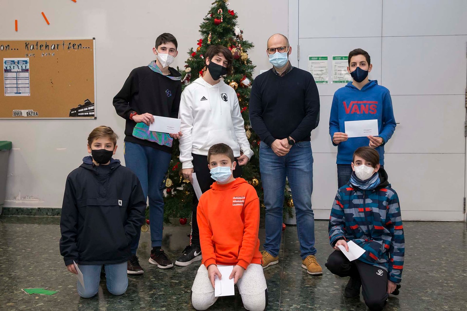 David Aristu y Miguel Samper, ganadores de los torneos individuales de Fortnite celebrados estos días en la Casa de la Juventud