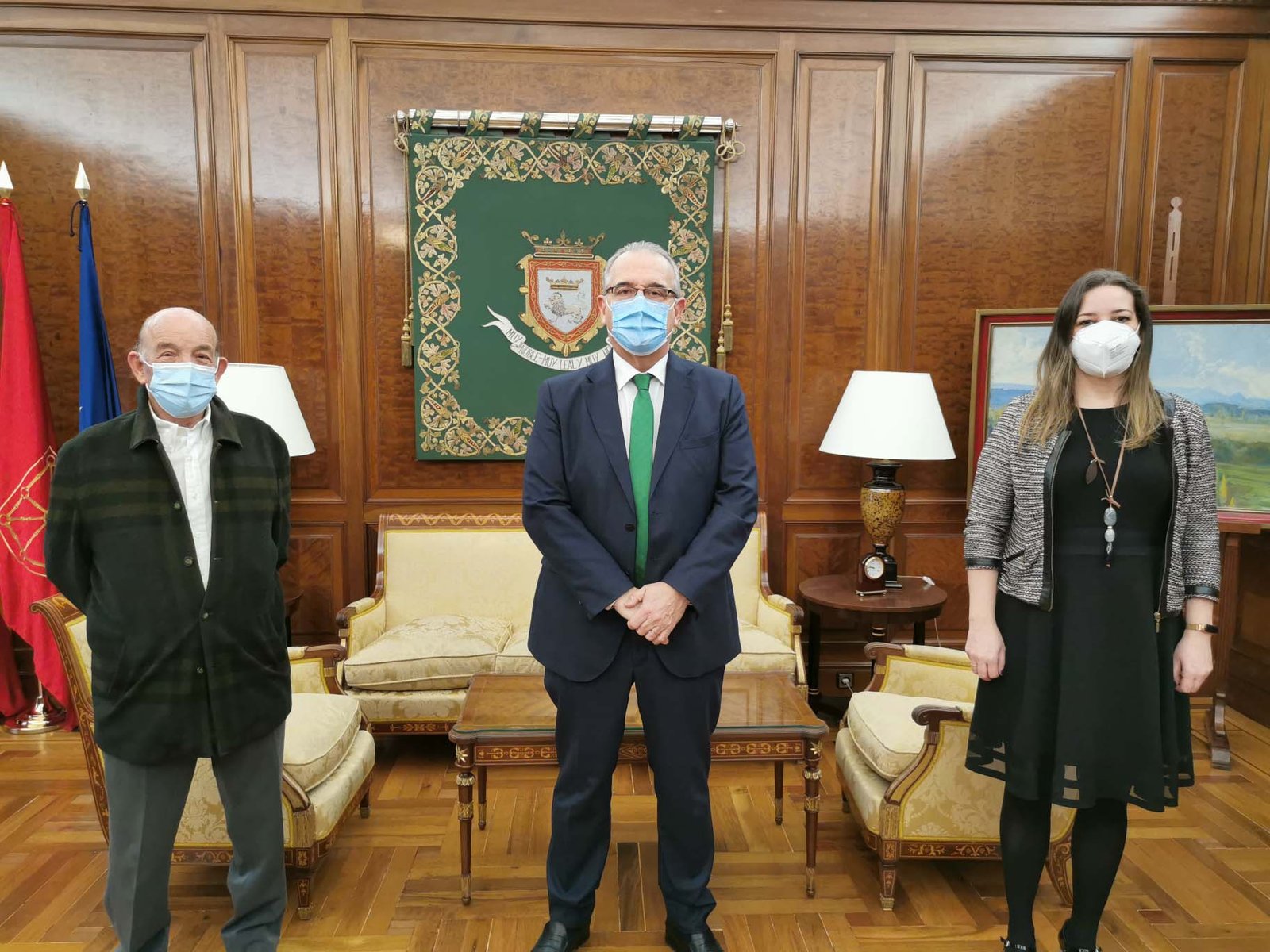 El alcalde se reúne con la Asociación de Carpinteros y Ebanistas de Navarra (ACEN)