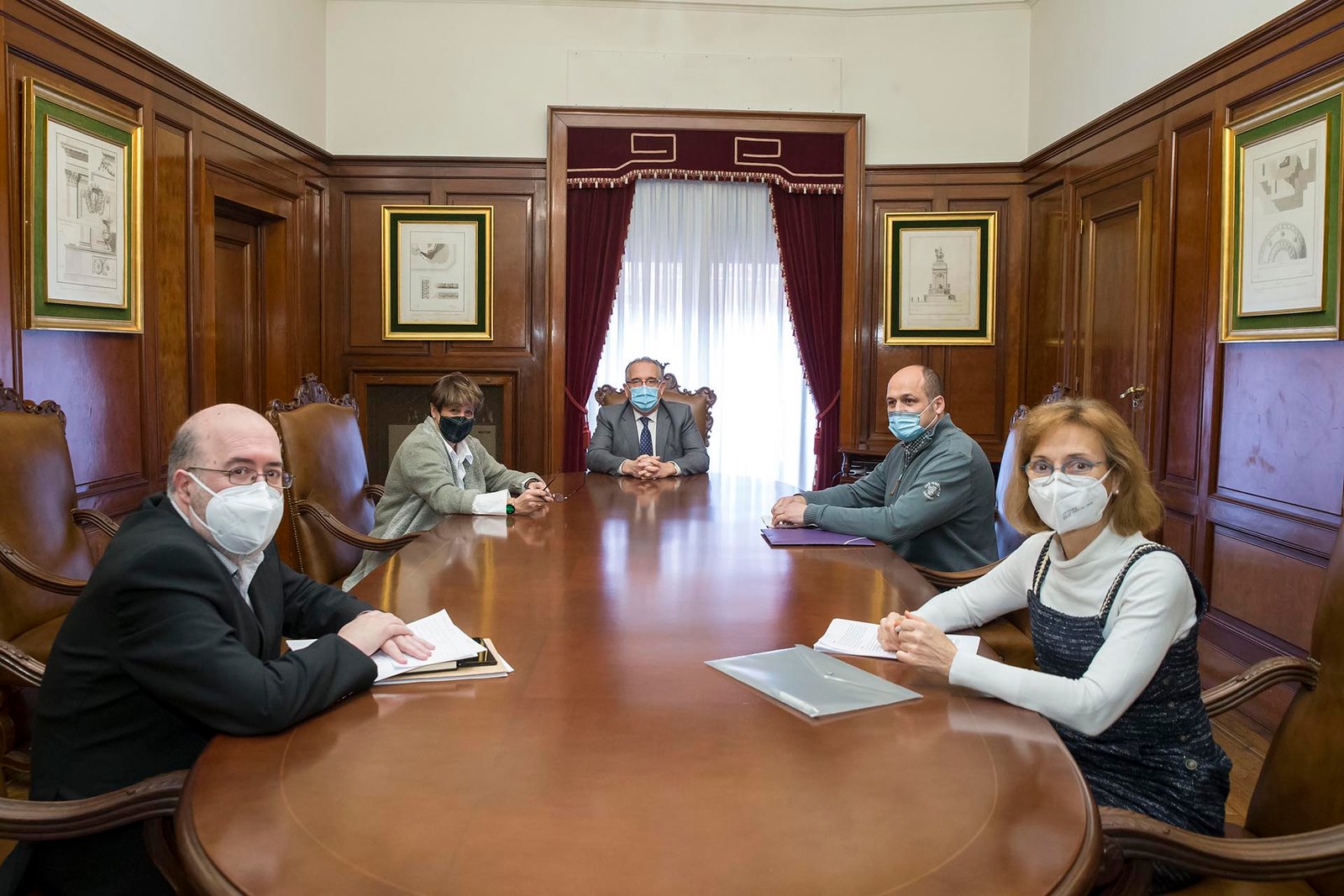 Ayuntamiento y comerciantes ponen en común las conclusiones del diagnóstico del comercio de proximidad de la ciudad y analizan las posibles líneas de trabajo a seguir