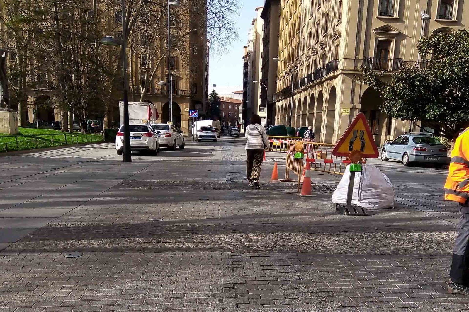 El Ayuntamiento realizará trabajos de mejora de la calzada en la calle González Tablas las dos próximas semanas