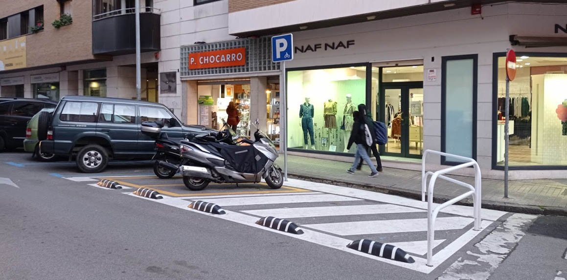 Aprobada la contratación de las obras para la adecuación de 526 pasos peatonales a la nueva Ordenanza de Movilidad con una inversión de 900.000 euros