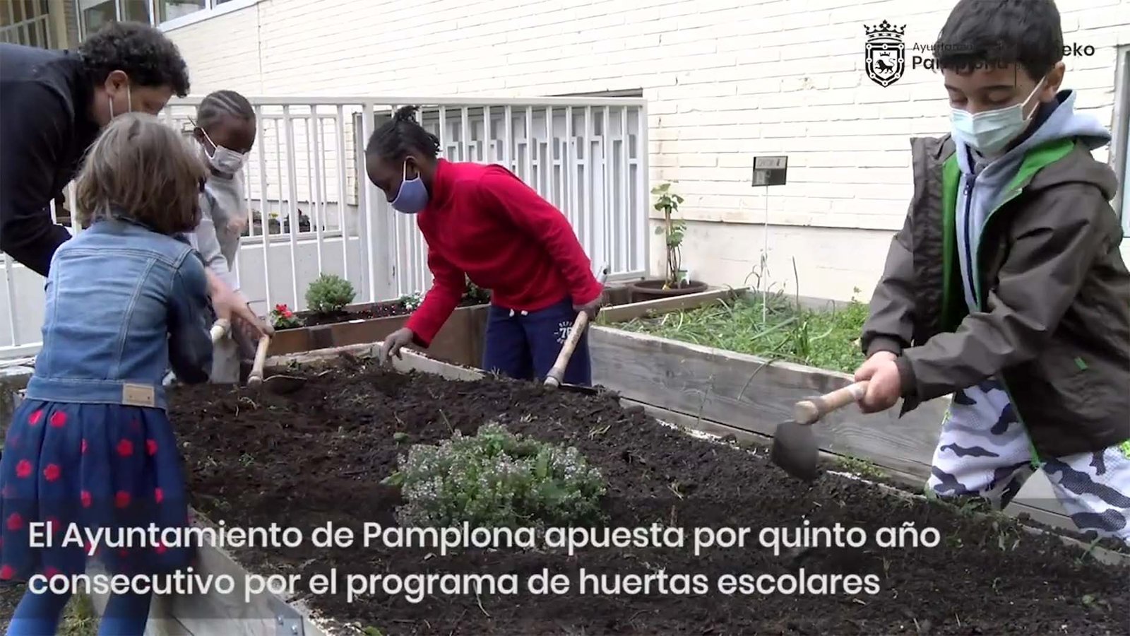 El Ayuntamiento llevará de nuevo a los colegios el próximo curso la educación en sostenibilidad ambiental a través de las huertas escolares