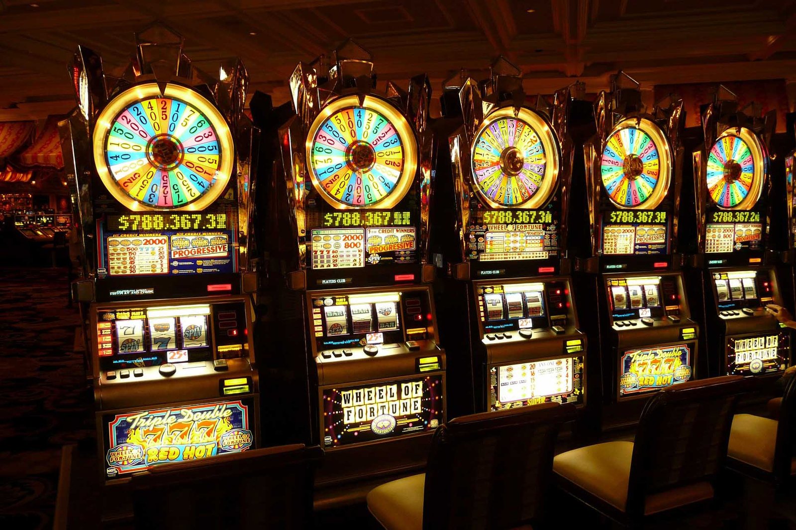 Gerencia de Urbanismo aborda el miércoles la aprobación definitiva del cambio normativo que regulará las distancias en la implantación de casas de apuestas, bingos o casinos