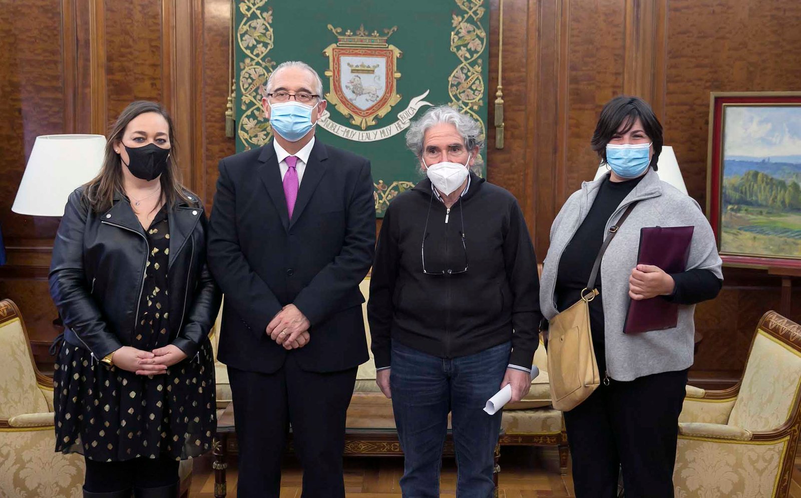 El alcalde recibe a una representación de ANFAS en el 60 aniversario de su presencia en Pamplona