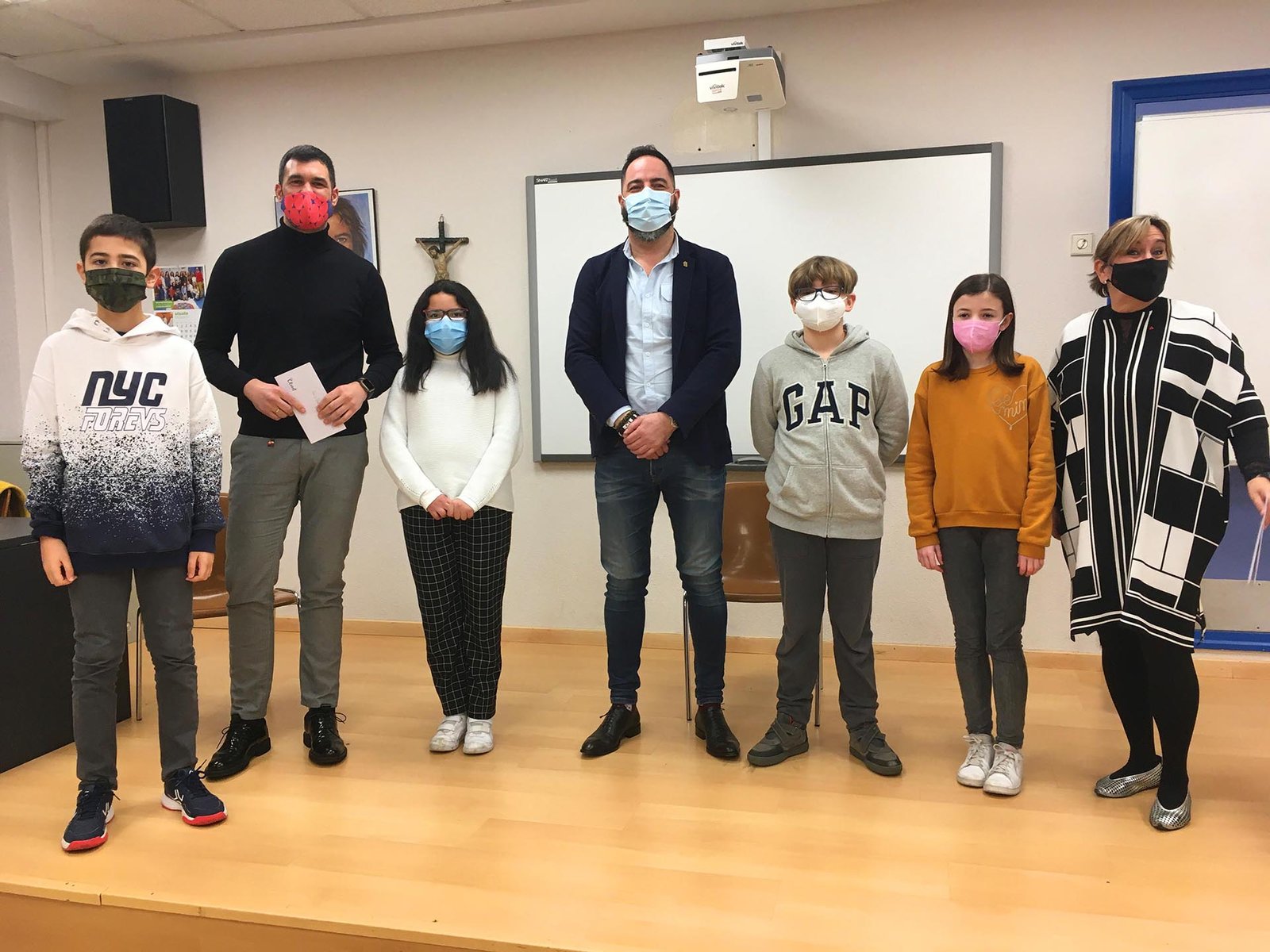 Bonos comercio, movilidad sostenible, entrega equitativa de vacunas y reparto de alimentos, acciones de Claret Larraona en el proyecto premiado por el Ayuntamiento