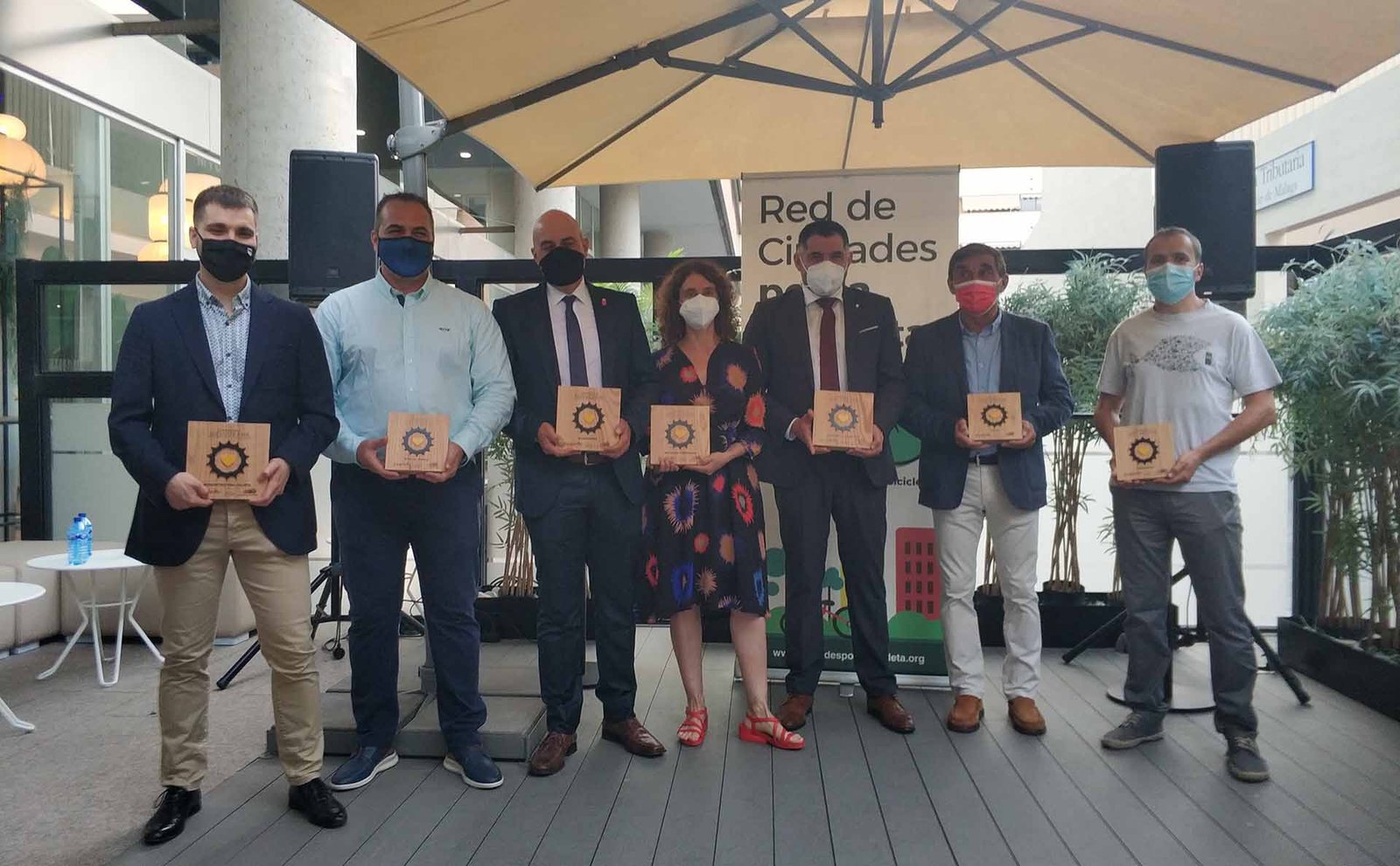 El Ayuntamiento de Pamplona recibe un primer premio Bikefriendly, impulsado por la Red de Ciudades por la Bicicleta, en la categoría de ‘Educación y Promoción’