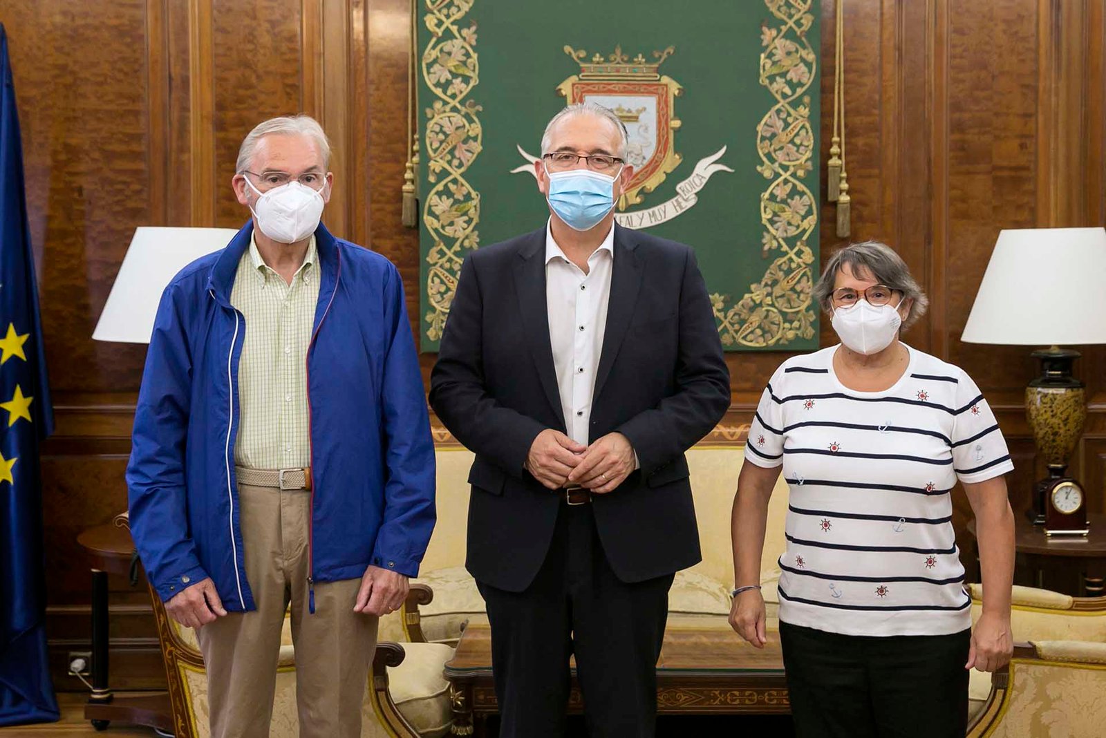 El alcalde mantiene una reunión de trabajo con la nueva presidenta de la Fundación Banco de Alimentos de Navarra, Marisol Villar