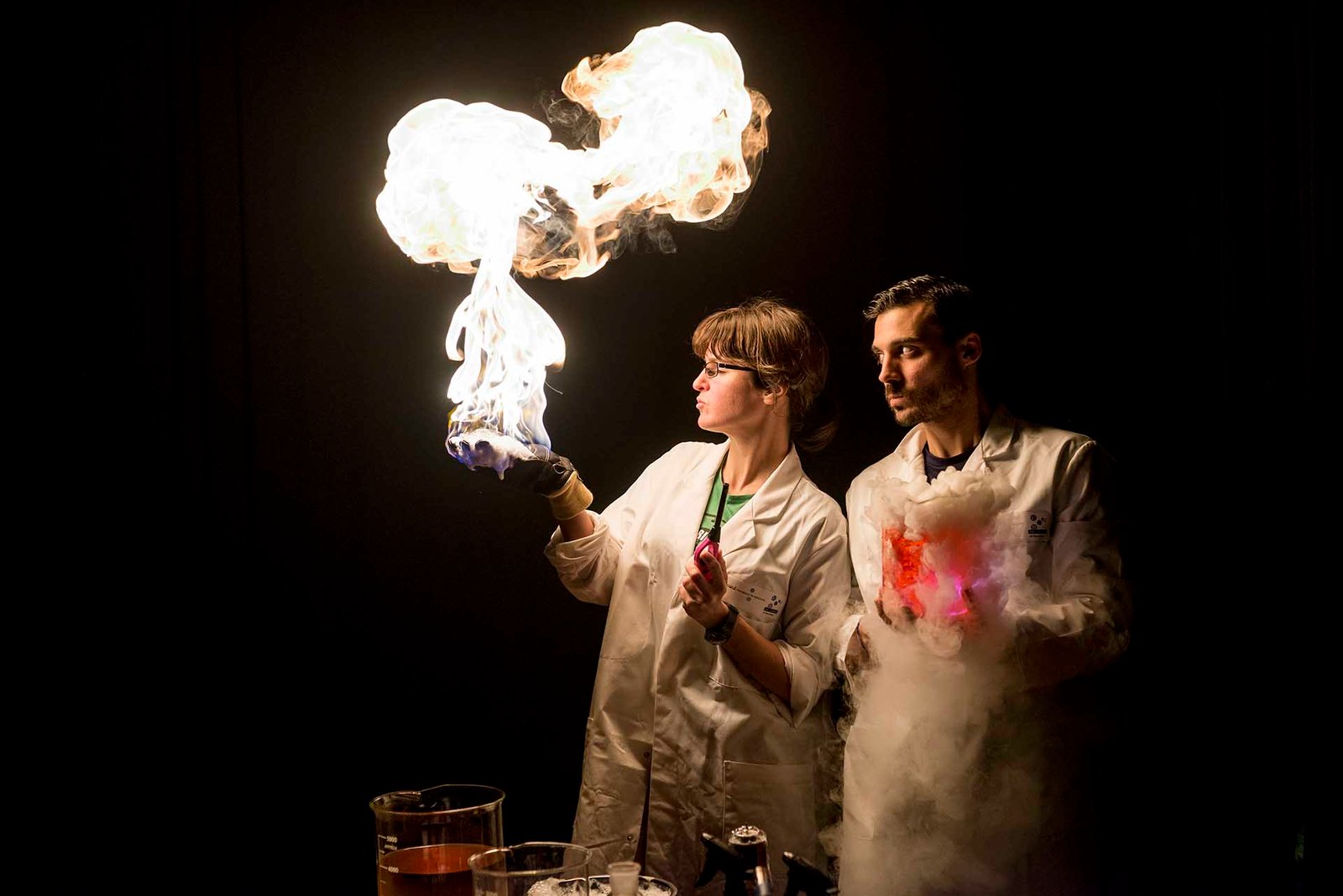 Mañana el teatro científico infantil más gamberro llegará a la plaza de la O de la mano de ‘Atardecer Pamplona’