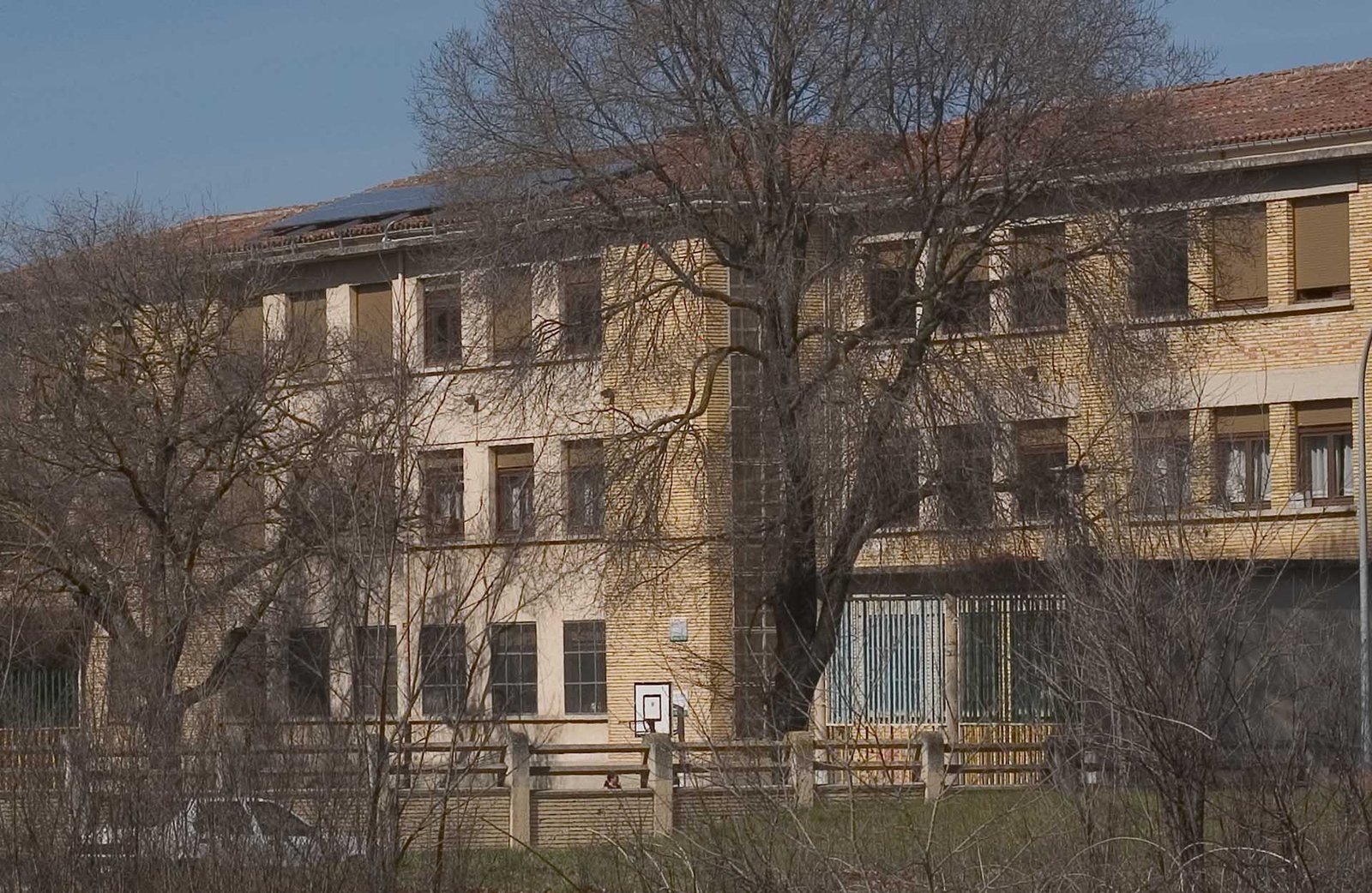 El Ayuntamiento de Pamplona destina 266.574 euros a la reforma del gimnasio del colegio público Nicasio de Landa