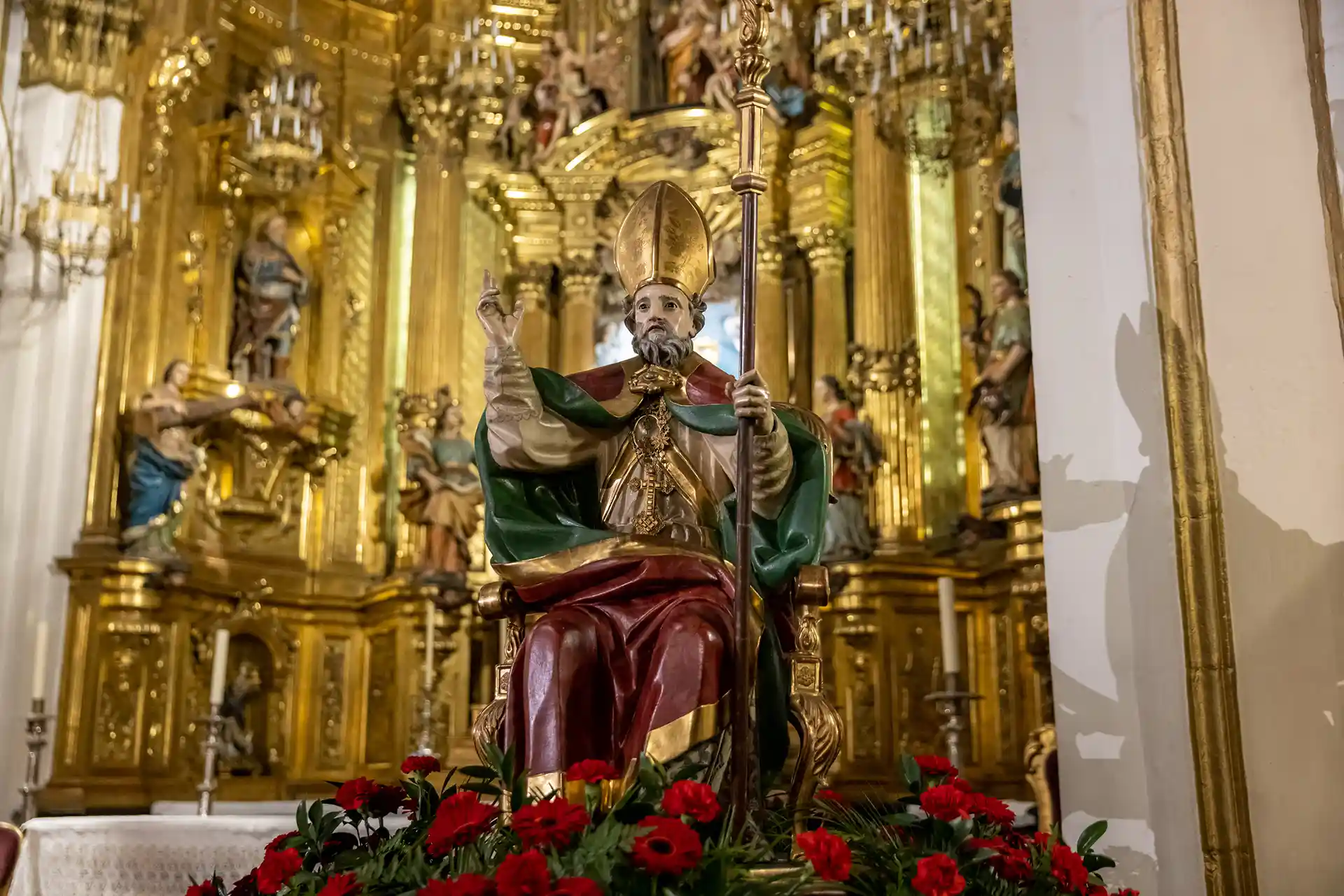 Pamplona festeja el martes a su patrón, San Saturnino, con la Comparsa de Gigantes y Cabezudos, procesión en cuerpo de ciudad y dos conciertos de La Pamplonesa