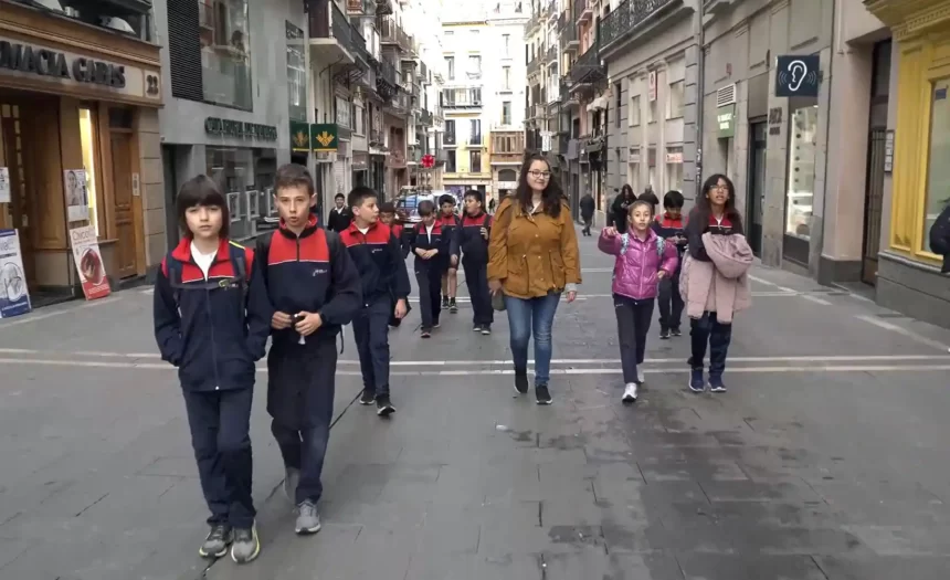 El programa municipal ‘Conozcamos Pamplona’ acerca la historia de la ciudad y sus gentes a escolares de Primaria