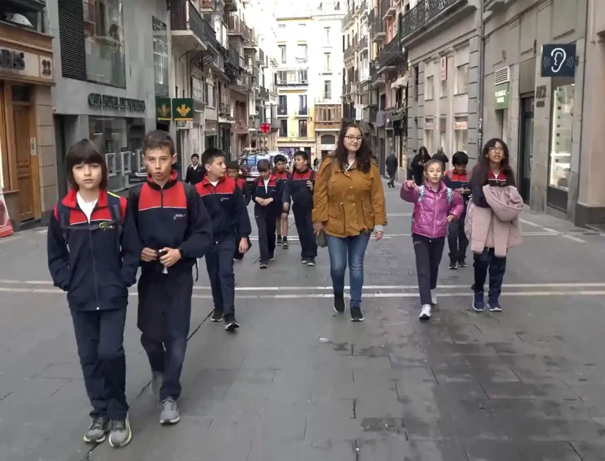 El programa municipal ‘Conozcamos Pamplona’ acerca la historia de la ciudad y sus gentes a escolares de Primaria