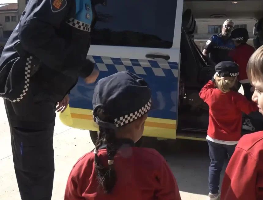 Policía Municipal de Pamplona ha formado este curso a más de 7.700 estudiantes en seguridad y educación vial