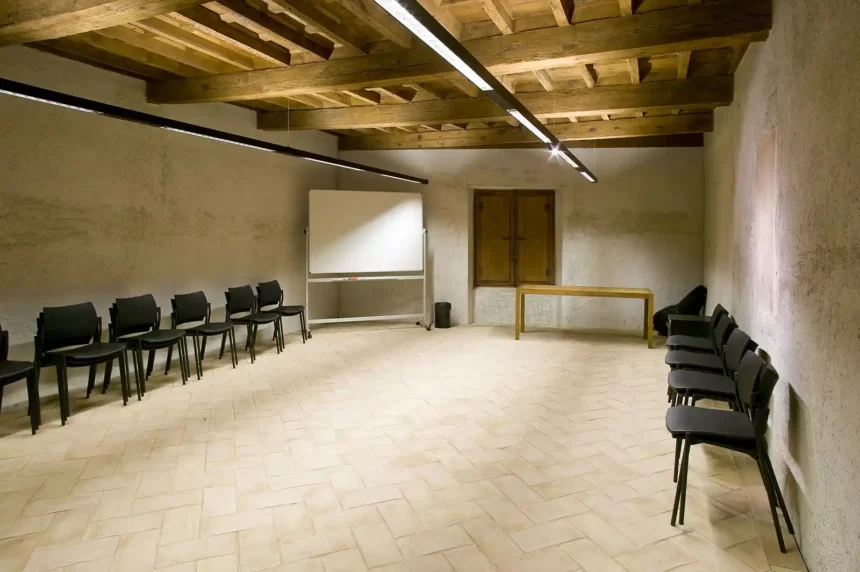 El Ayuntamiento cede gratuitamente cuatro locales municipales para acoger actos de la próxima campaña electoral