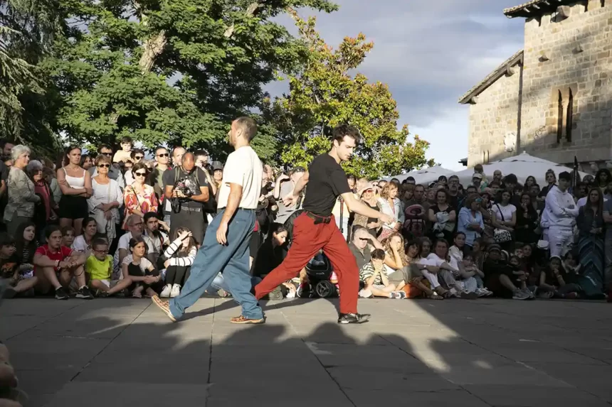 Danza contemporánea desde Cataluña, Canarias, Grecia y Gipuzkoa, mañana sábado en el Festival de las Murallas