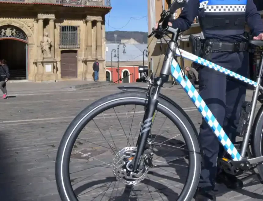bicicleta policía municipal