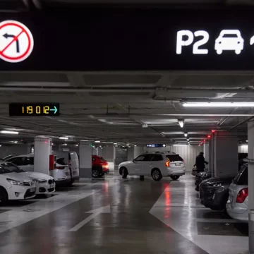 parking plaza del castillo