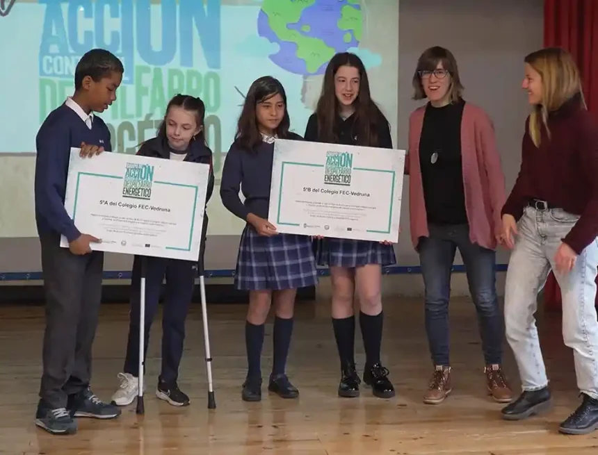 alumnos despilfarro energético