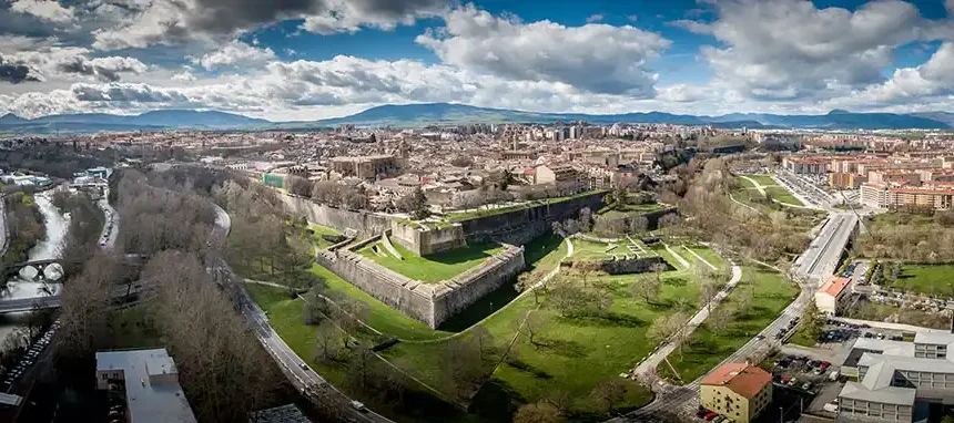 muralla rochapea