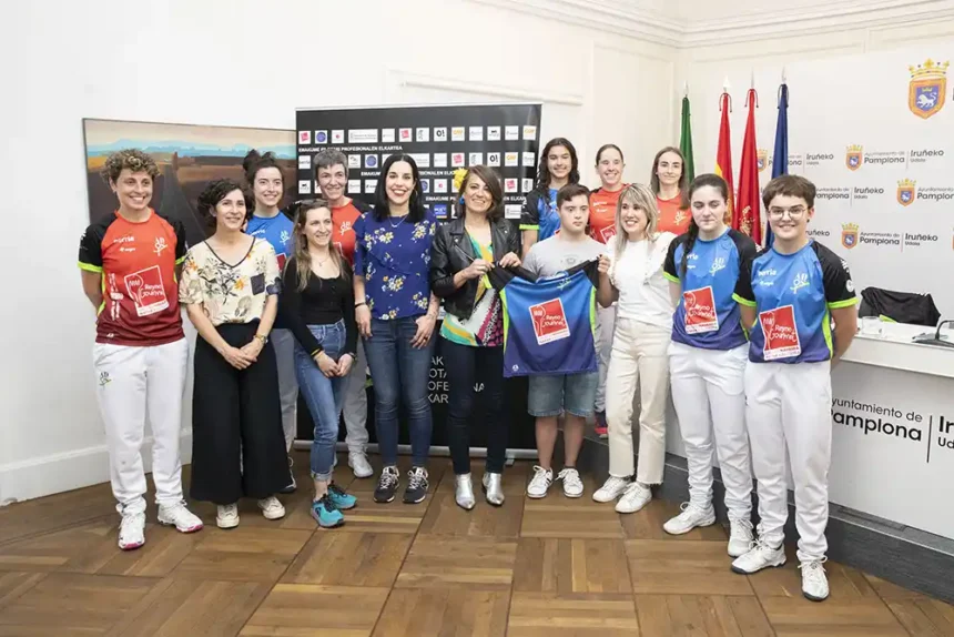 pelota femenino San Fermín