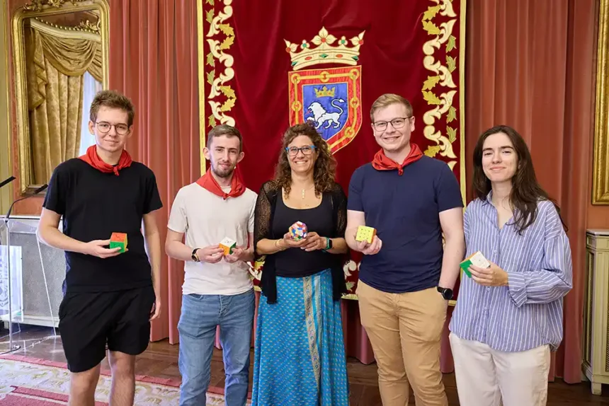 240724recepcionrubikq5a1832_0 recepción cubo rubik