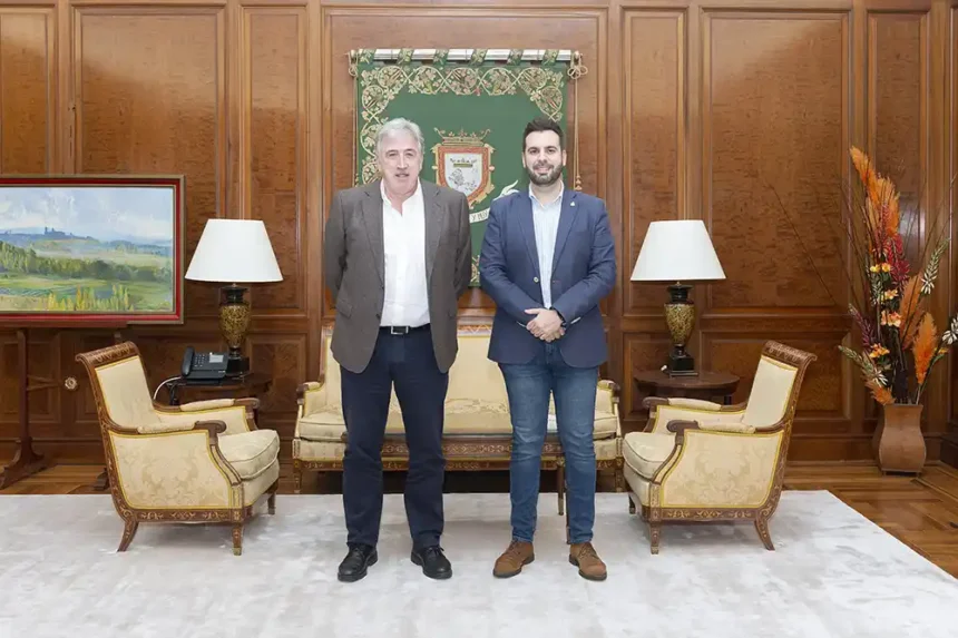 reunión con el alcalde de zizur mayor