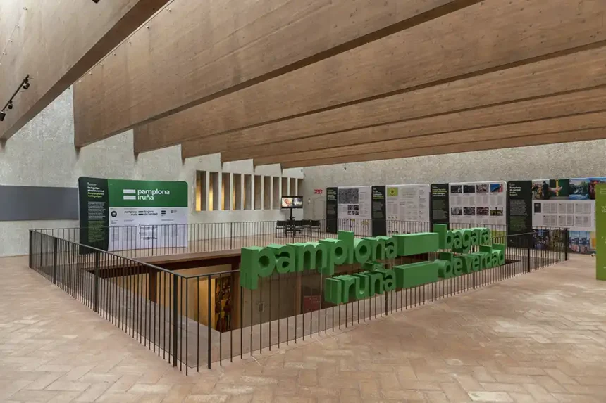 visitacomisionpresidenciaexposicionmarcapamplona1_0 visita expo marca Pamplona