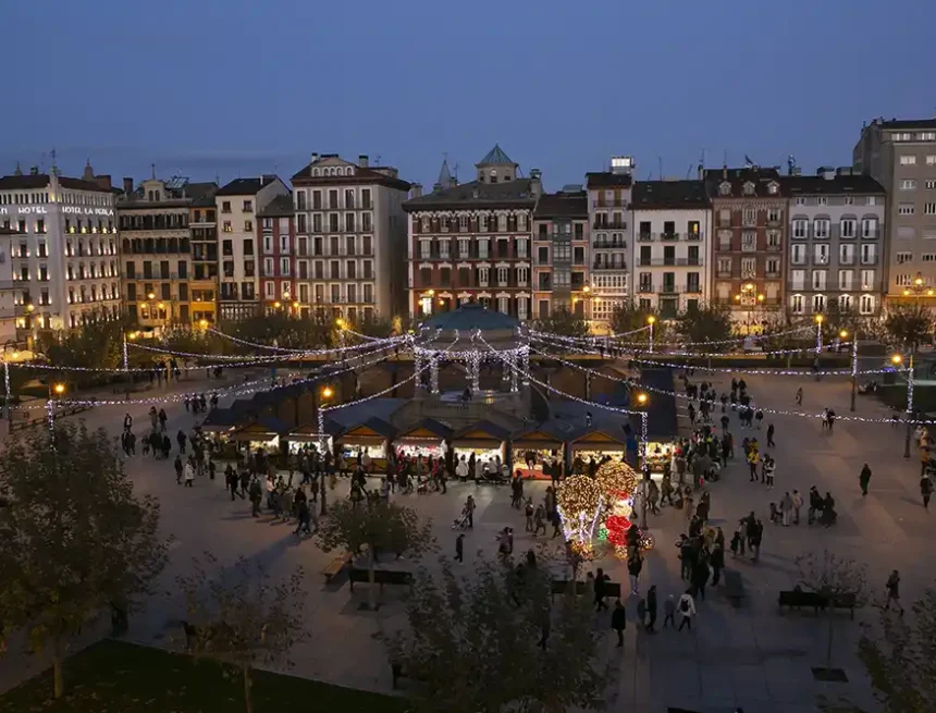 mercado navidad plaza del castillo