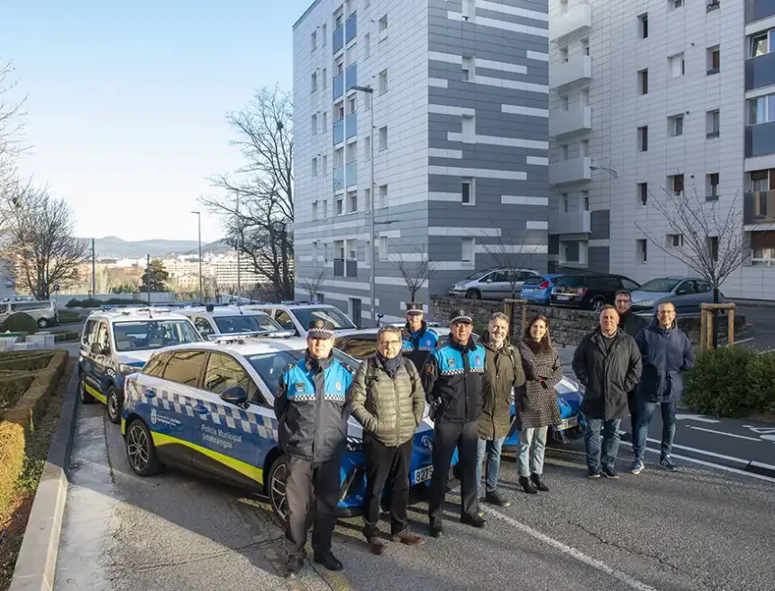 visita comisión presidencia vehículos policía municipal