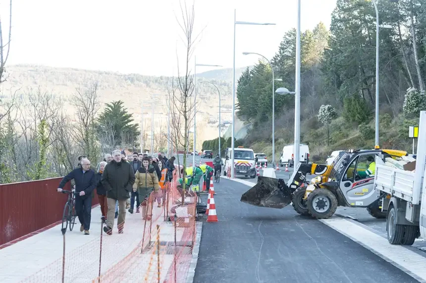 visitagerenciadeurbanismocorredordebeloso1_0 visita arboles beloso