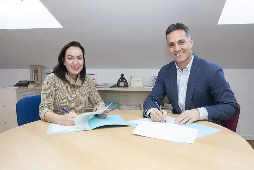 firma convenio con solera