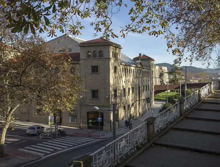 frontón Labrit