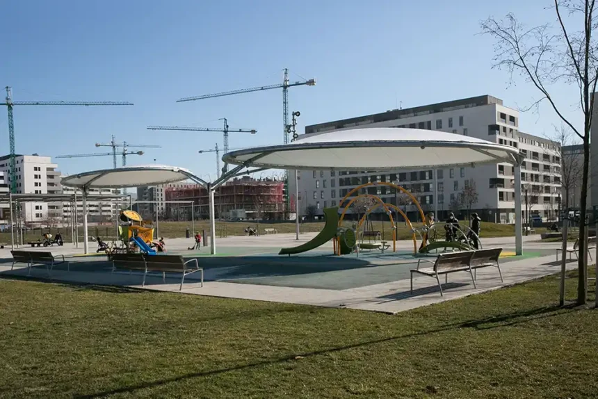 plaza maravillas lamberto