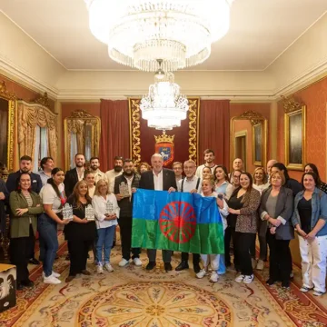 recepción con motivo del día del pueblo gitano