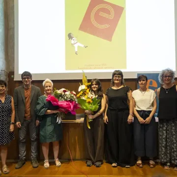 entrega premios etxepare