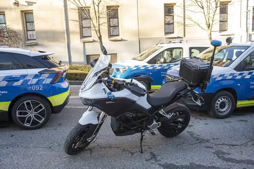 moto PM policía_web moto policía municipal