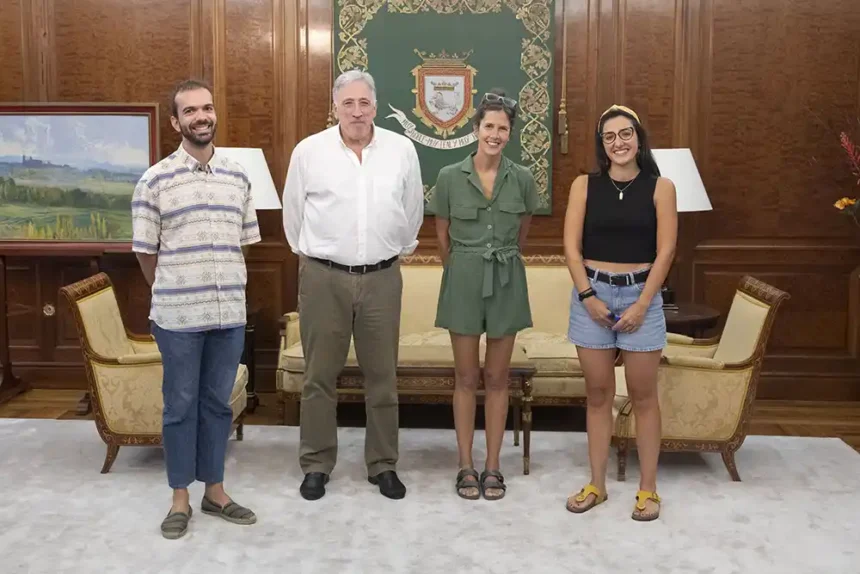 reunión equipo campaña mundial educación