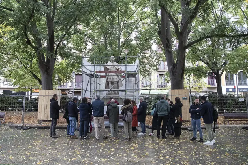 visita estatuas sarasate