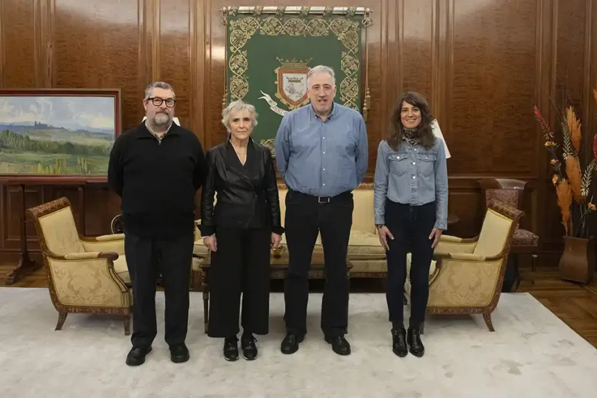 firma convenio museo oteiza