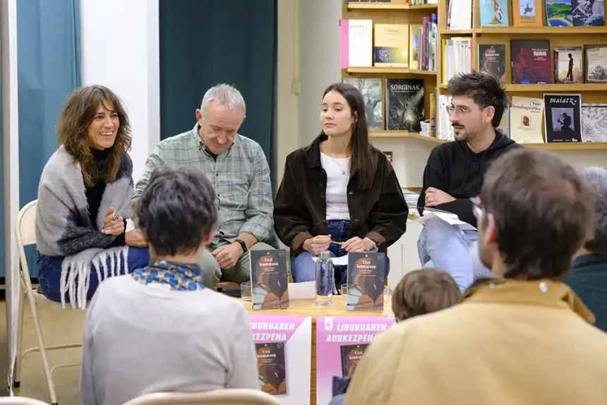 presentación libro librería karrikiri